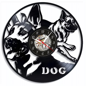 CIOBANESC GERMAN- ceas de perete, Casă & Stil de viață, Accesorii pentru decorat casa, Decorațiuni de pereți, decorațiuni suspendate, Ceasuri de perete, , ARTYNOS