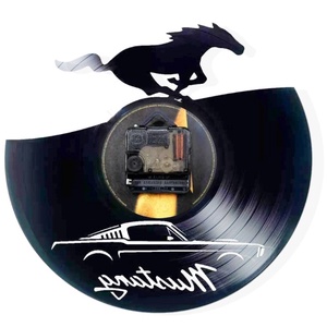 MUSTANG-ceas de perete - casă & stil de viață - accesorii pentru decorat casa - decorațiuni de pereți, decorațiuni suspendate - ceasuri de perete - Artynos.ro