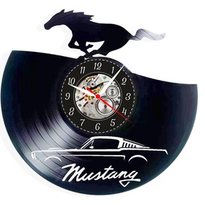MUSTANG-ceas de perete - Artynos.ro