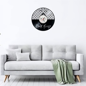 PINK FLOYD (the wall) - ceas de perete - casă & stil de viață - accesorii pentru decorat casa - decorațiuni de pereți, decorațiuni suspendate - ceasuri de perete - Artynos.ro