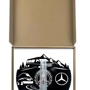 Ceas de perete decorativ realizat din disc de vinil, Model Utilitara Mercedes-Benz Sprinter si Peisaj Montan, Negru, 30  - casă & stil de viață - decorațiuni de casă - decorațiuni de pereți - ceasuri de perete - Artynos.ro