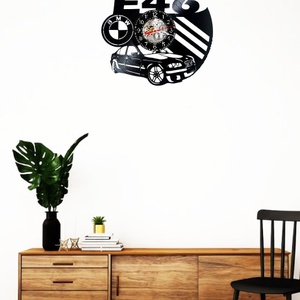 Ceas de perete decorativ realizat din disc de vinil, Model BMW E46 Sedan Sigla Auto Dungi M Power, Negru, 30 cm - casă & stil de viață - decorațiuni de casă - decorațiuni de pereți - ceasuri de perete - Artynos.ro