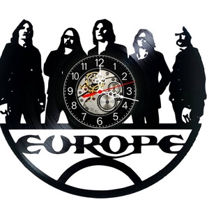 Ceas de perete decorativ realizat din disc de vinil, Model Trupa Europe Rock Final Countdown, Negru, 30 cm, Casa & Stil de viata, Decoratiuni de casa, Decoratiuni de pereti, Ceasuri de perete, , Legenda Muzicii Hard Rock, Imnurile Anilor ’80 si Atmosfera Electrizanta a Concertelor Retro Adu en..., ARTYNOS