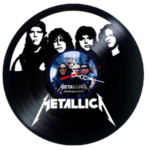 Ceas de perete decorativ realizat din disc de vinil, Model Metallica Heavy Metal Death Magnetic, Negru, 30 cm - Artynos.ro
