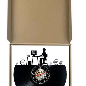 Ceas de perete decorativ realizat din disc de vinil, Model Programator IT Specialist Freelancer, Negru, 30 cm - casă & stil de viață - decorațiuni de casă - decorațiuni de pereți - ceasuri de perete - Artynos.ro