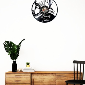 Ceas de perete decorativ realizat din disc de vinil, Model Metallica Heavy Metal Logo Trupa, Negru, 30 cm - casă & stil de viață - decorațiuni de casă - decorațiuni de pereți - ceasuri de perete - Artynos.ro
