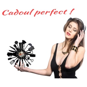 Ceas de perete decorativ realizat din disc de vinil, Model Bucătărie Ustensile Culinare Gătit, Negru, 30 cm - casă & stil de viață - decorațiuni de casă - decorațiuni de pereți - ceasuri de perete - Artynos.ro