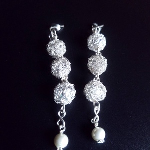 Cercei argintati, perle, margele de sticla  - Artynos.ro