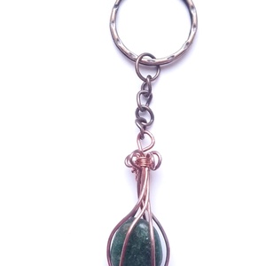 Breloc din cupru cu agat verde - geantă și husă - accesorii genți - breloc - Artynos.ro