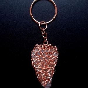 Breloc din cupru cu sticla de mare-sea glass  - geantă și husă - accesorii genți - breloc - Artynos.ro
