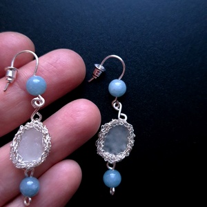 Cercei lungi argintii cu sticla de mare si acvamarin  - bijuterii - cercei - cercei din pietre semiprețioase - Artynos.ro