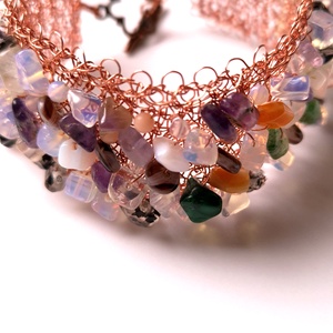 Bratara din cupru cu chipsuri din pietre semipretioase  - Artynos.ro