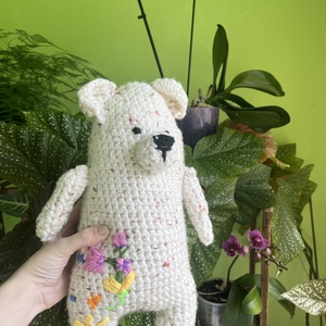 Urs crosetat - Artynos.ro