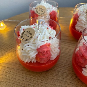 Christmas candle Cinnamon roll (Melc cu scorțișoară) - casă & stil de viață - lumânări, parfumuri, arome - lumânare - lumânări artizanale - Artynos.ro