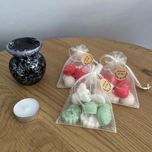Set aromaterapie/Wax melts Cinnamon roll (Melc cu scorțișoară) / Christmas wreath (Coroniță de Crăciun m) - Artynos.ro