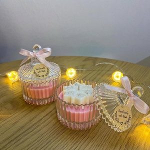 Lumânare parfumată Luxury Snowflake 65g - casă & stil de viață - lumânări, parfumuri, arome - lumânare - lumânări artizanale - Artynos.ro