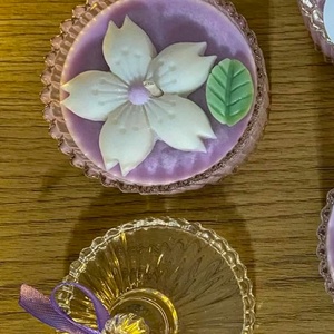 Charmingcandle24
