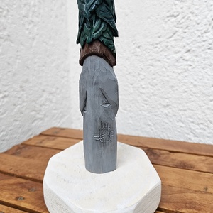 Jucarie din Lemn Sculptura Preotul Copacilor pentru Copii  - arte vizuale și accesorii  - picturi - pictură acrilică - Artynos.ro
