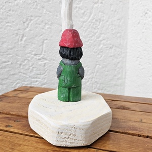 Jucarie din Lemn Gnom Morăcanos Pentru Copii - arte vizuale și accesorii  - sculptură - statuie lemn - Artynos.ro