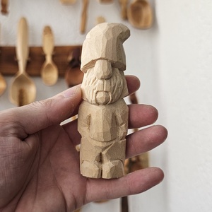 Pachet Creativ � Gnom din Lemn Sculptat Manual + Carioci Acrilice - jucării și echipamente pentru copii - accesorii sport - accesorii pentru alte jocuri și sporturi - Artynos.ro
