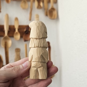 Pachet Creativ � Gnom din Lemn Sculptat Manual + Carioci Acrilice - jucării și echipamente pentru copii - accesorii sport - accesorii pentru alte jocuri și sporturi - Artynos.ro