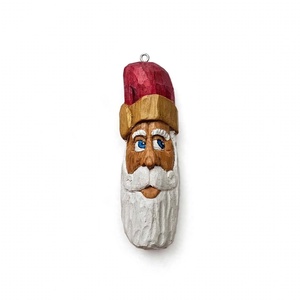Moș Crăciun din Lemn � Ornament de Brad (sculptat și pictat manual) - crăciun - decorațiuni de crăciun de casă - figurine pentru pomul de crăciun - Artynos.ro