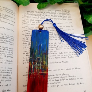 Semn de carte pictat manual - City lights - cărți și creații cu tematică muzicală, cadouri - semn de carte - Artynos.ro