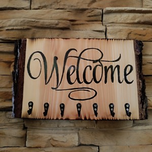 Breloc de perete din lemn cu inscripție Welcome -  - Artynos.ro