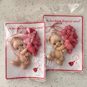 Martisor Iepuras cu inimioare din baza de sapun - Artynos.ro