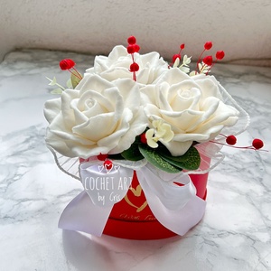 Aranjament inima cu Trandafiri din baza de sapun - casă & stil de viață - decorațiuni de casă - accesorii florale - cutii cu flori - Artynos.ro