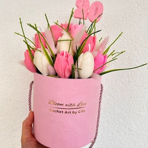 Lalele din ceara de soia in cutie de catifea - casă & stil de viață - decorațiuni de casă - accesorii florale - cutii cu flori - Artynos.ro