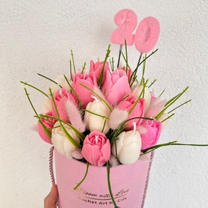 Lalele din ceara de soia in cutie de catifea - casă & stil de viață - decorațiuni de casă - accesorii florale - cutii cu flori - Artynos.ro