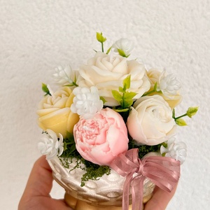 Aranjament flori de sapun in recipient ceramic - casă & stil de viață - decorațiuni de casă - accesorii florale - buchete de flori - Artynos.ro