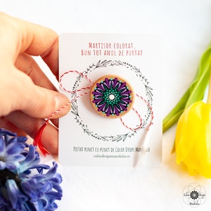 Martisor tip brosa - Verde si Mov - Artynos.ro