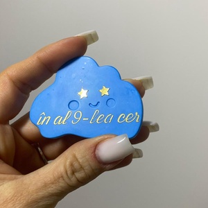 Mărțișor broșă - formă de nor - bijuterii - mărțișor - Artynos.ro