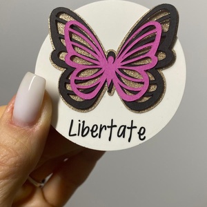 Martisor brosa - fluture 3D - Artynos.ro