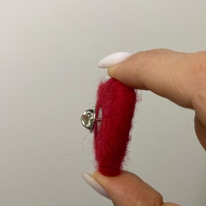 Mărțișor broșă - Inimi suprapuse - bijuterii - mărțișor - Artynos.ro