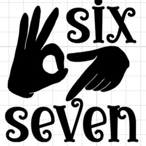 Martisor 3.5 cm - 67 hands, Bijuterii, Martisor, Arta de hartie, ARTYNOS