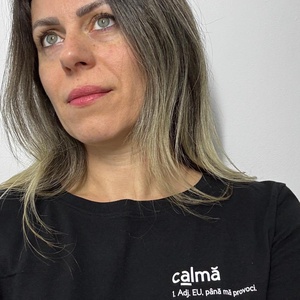 Tricou personalizat pentru femei � cu mesajul care te reprezinta, Imbracaminte si moda, Haine dama, Tricou si top de dama, Altele, ARTYNOS