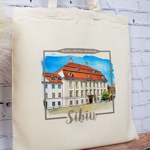 Sacosa din bumbac, suvenir, Muzeul National Brukenthal (Palatul Brukenthal), Sibiu - genți și portofele - geantă pentru cumpărături - totebaguri - Artynos.ro