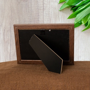 Tablou suvenir din lemn, gravat, Bojdeuca lui Ion Creanga, Iasi, dimensiune 10/15 cm, rama inclusa - casă & stil de viață - decorațiuni de casă - picturi murale - artă de perete din lemn - Artynos.ro