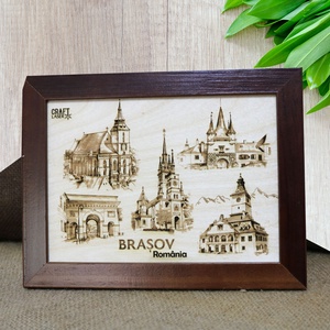 Tablou suvenir din lemn, gravat, Visit Brasov, dimensiune 13 x 18 cm, rama inclusa - casă & stil de viață - decorațiuni de casă - picturi murale - artă de perete din lemn - Artynos.ro