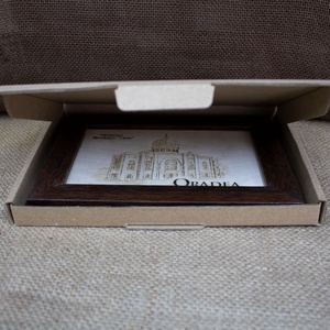 Tablou suvenir din lemn, gravat, Sinagoga Sion Oradea, diemnsiune 10 x 15 cm, rama inclusa - casă & stil de viață - decorațiuni de casă - picturi murale - artă de perete din lemn - Artynos.ro