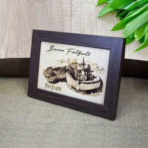 Tablou suvenir, din lemn, gravat, Cetatea Prejmer - Brasov, dimensiune 10 x15 cm, rama inclusa - casă & stil de viață - decorațiuni de casă - picturi murale - artă de perete din lemn - Artynos.ro