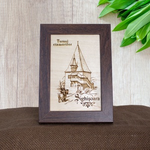 Tablou suvenir din lemn, gravat, Turnul Cizmarilor, Sighisoara, dimensiune 10/15, rama inclusa, Casa & Stil de viata, Decoratiuni de casa, Picturi murale, Arta de perete din lemn, Gravare, pirogravura, Fotografie, grafica, desen, ilustratie, ARTYNOS