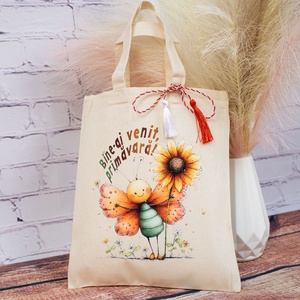 Sacoșă mărțișor textilă din bumbac, 22 � 26 cm � Fluturași de primăvară - bijuterii - mărțișor - Artynos.ro