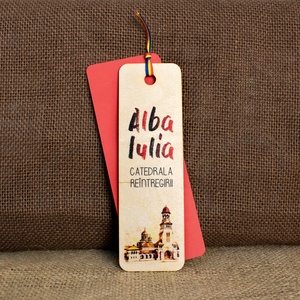 Semn de carte suvenir, din lemn, acuarela vintage, Catedrala Reintregirii, Cetatea Alba Carolina, Alba Iulia - cărți și creații cu tematică muzicală, cadouri - semn de carte - Artynos.ro