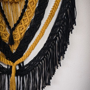 Decoratiune de perete din macrame - casă & stil de viață - accesorii pentru decorat casa - decorațiuni de pereți, decorațiuni suspendate - decorațiuni perete, macramé - Artynos.ro