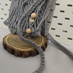 Geantă macrame de umăr  stil boho chic, lucrată manual - geantă și husă - genți de umăr și genți de mână - geantă de umăr sling - Artynos.ro