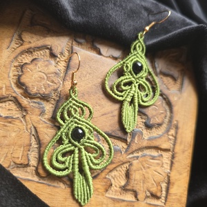 Micro macrame Leaf of Life Earrings cu Onix - Artynos.ro